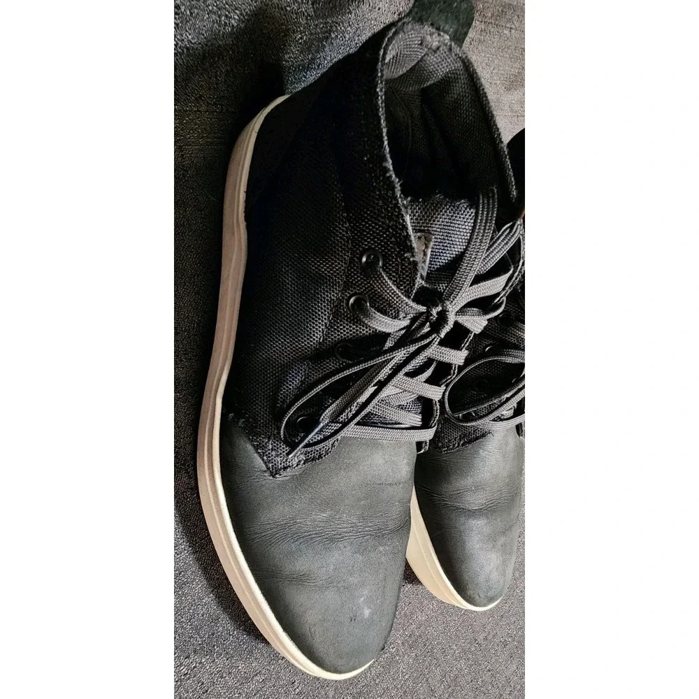 Timberland Davis Square Chukka Black‎ Nubuck Leather Sneaker Men's Size 11 EUC